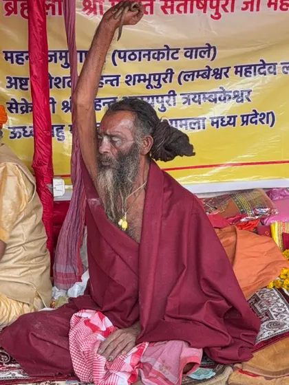 Another powerful glimpse from the Mahakumbh. Witnessing so many forms of devotion and tapasya (austerity) is a humbling reminder of the many paths to the same truth.