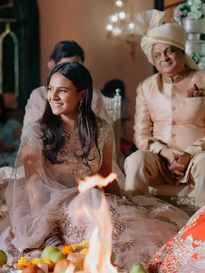 The sister of the bride looking elegant and serene during the pheras. I gave her a soft, understated makeup look that complements her pastel outfit.