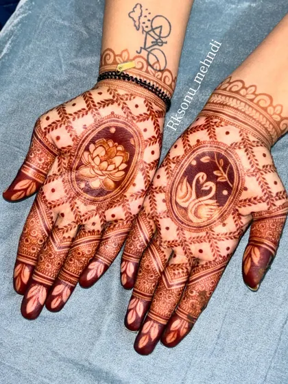This gallery showcases a variety of my traditional designs. You'll find classic elements like peacocks, elephants, lotuses, and intricate jaali (net) patterns, all expertly crafted to create timeless beauty.