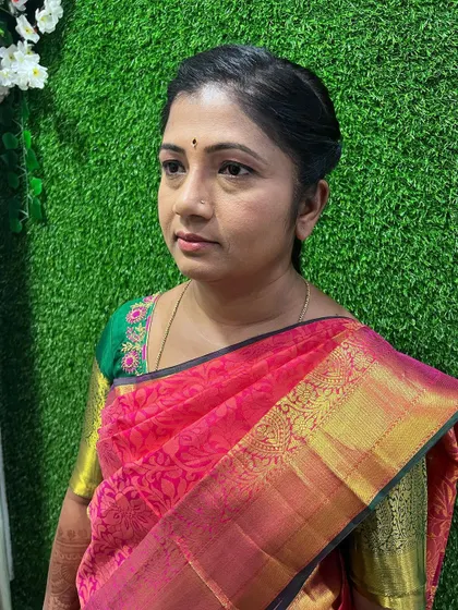 A portrait of the client showcasing her simple and natural makeup. The look is perfect for guests who want to look refined and elegant at a wedding or family function.