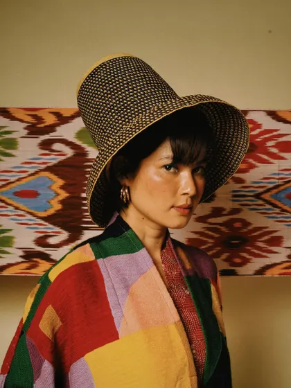 I’m obsessed with the stories woven into Indian textiles. This studio shoot for the slow fashion brand Wandering Silk is all about celebrating handmade craftsmanship. The vibrant colors, textures, and the model's quiet confidence come together to tell a story of sustainable fashion.