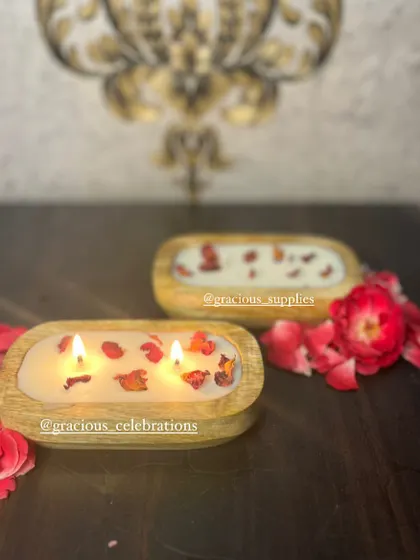 Go green this Diwali with our eco-friendly wooden bowl candles. They are made with organic soy wax and decorated with real rose petals for a beautiful, sustainable gift.
