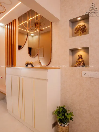 This foyer unit is all about making a great first impression. It features a shoe cabinet with decorative mirrors and elegant wall niches for displaying small artifacts.