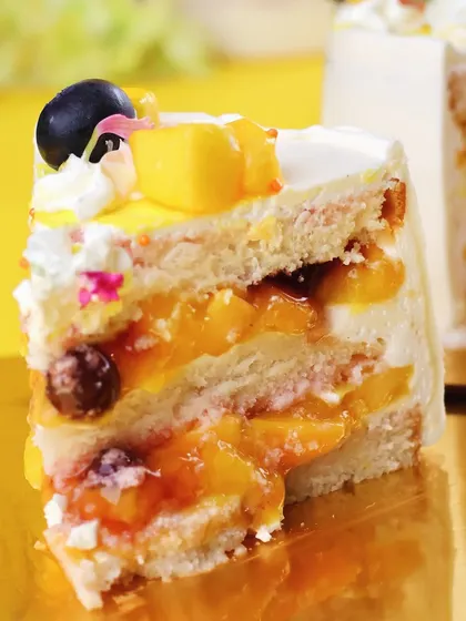 Mango season is here! Our best-selling Mango Tres Leches, Mango Blueberry, and other mango delights are back. They are fresh, juicy, and the perfect way to celebrate summer.