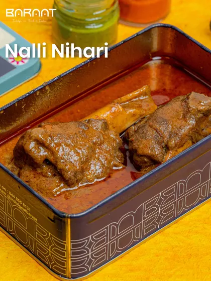 A winter classic, our Nalli Nihari features slow-cooked lamb shanks in a rich, spicy broth, delivered in our signature tin box.