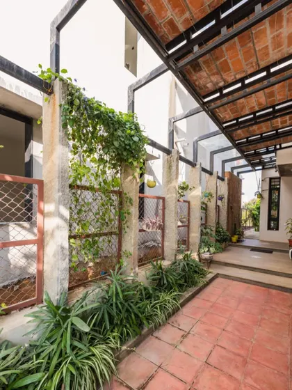 A collection of our favorite details, from lush patios and gardens to unique doors and material textures. These elements are what give each of our projects its distinct character and story.