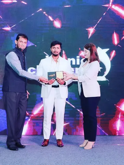 Here is another view from the stage at the Iconic Achievers Awards. Receiving this award reinforces that my client focused approach and commitment to impeccable standards are making a real impact.