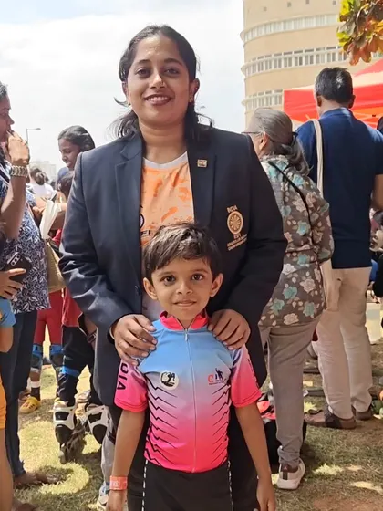 Our skater gets to meet Ms. Bhoomika C Gowda, an Indian team inline hockey player. We love connecting our students with inspiring athletes.