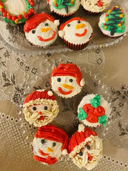 My Christmas themed cupcakes are so much fun to decorate. I make little Santas, snowmen, wreaths, and Christmas trees to get everyone in the holiday spirit.