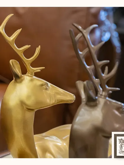 A closer look at the elegant lines and finishes of my deer sculptures. The contrast between the metallic bronze and polished gold offers visual interest and sophisticated charm.
