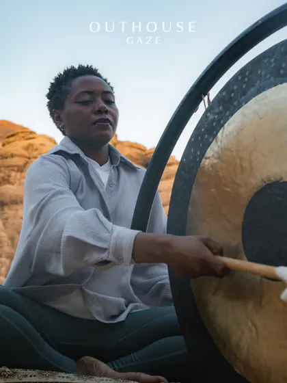 The deep, resonant hum of the gong invokes the sacred resonance of the cosmos. This was a central part of our Zodiac Ritual in Al-Ula, preparing the space and the participants for deep meditation.