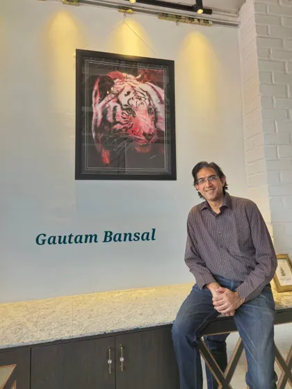 From our "Roar of Art" exhibition, these pieces showcase the majestic tiger. We feature various interpretations, from a powerful charcoal portrait by Gautam Bansal to a vibrant painting by Mrinalini that sets the tiger in its natural habitat.