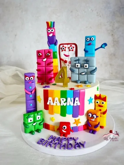 Learning to count has never been this sweet! A colorful Numberblocks cake كاملة with all the characters, perfect for a little one who loves the show.