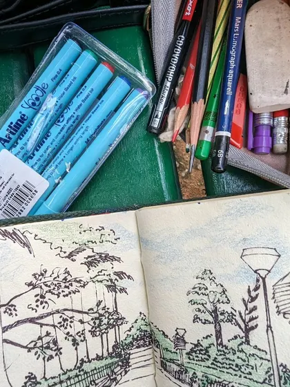 A duplicate of my travel art kit.