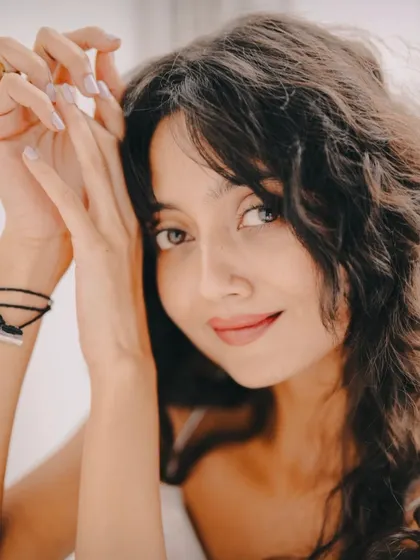A soft and natural close-up portrait. It's nice to have these simple, clean shots that feel authentic and true to me.