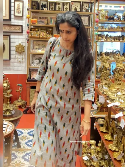 Channeling a chic festive spirit in our grey Ikat co-ords. This subtle yet stunning set is perfect for any celebration.