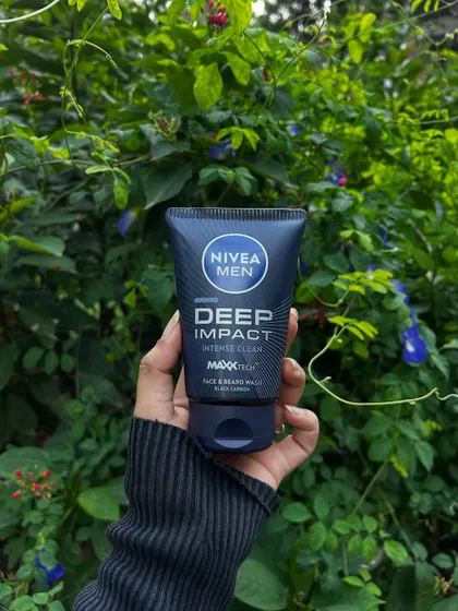 Skincare is important too. I include products like this Nivea Men Deep Impact face wash in my fitness-themed hampers.