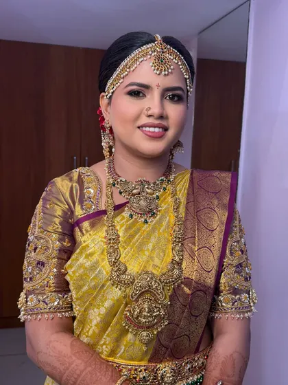 The final look, with a perfect smile. This simple, HD makeup look is ideal for pre-wedding functions.