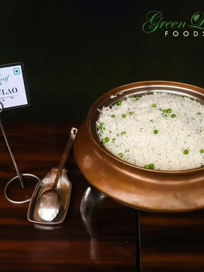 A simple and elegant rice dish, our Peas Pulao is made with fragrant basmati rice and sweet green peas. It's a light and flavorful accompaniment to our richer main course curries.