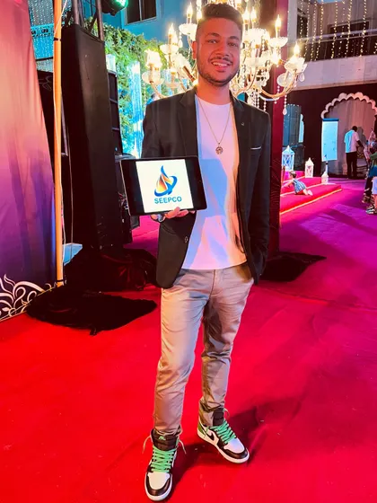 Taking my iPad magic international, here I am in Africa performing for Seepco, showcasing their logo as part of the act.