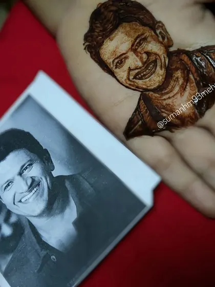 The final henna portrait of the beloved Kannada actor Puneeth Rajkumar, "Naguvina Odeya". This is the result of careful, detailed work, created as a heartfelt tribute.
