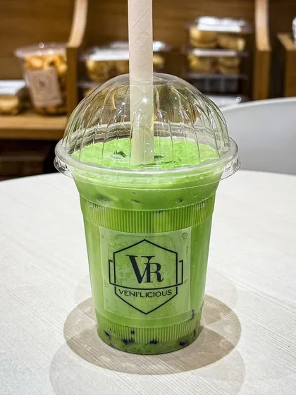 For all the matcha lovers, our sweet matcha drink is a refreshing and delicious choice.