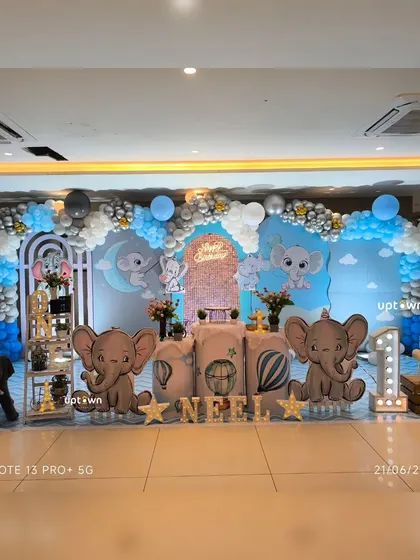 The full stage setup for the baby elephant party.