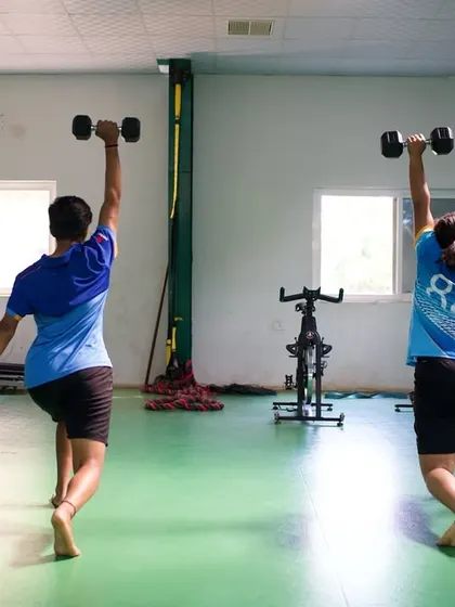 Weighted lunges are a fantastic exercise for cricketers, enhancing stance stability, leg strength, and fielding agility.