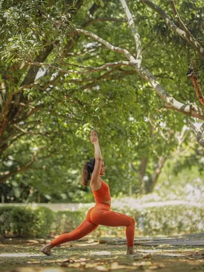 A powerful High Lunge pose, excellent for building leg strength and stretching the hip flexors. I focus on proper alignment, like keeping the front knee over the ankle, to maximize the benefits.