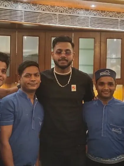 The music sensation King knows that great taste is universal. We were thrilled to have him and his team dine with us.