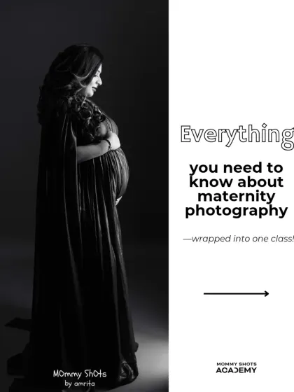 A classic, elegant black and white silhouette portrait that beautifully highlights the pregnancy form.