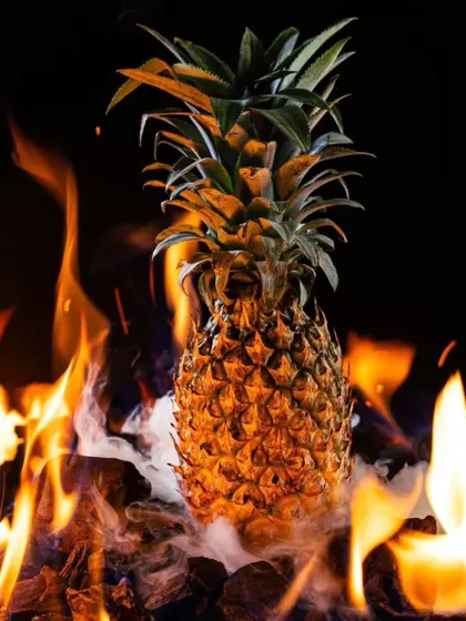 A pineapple on fire. A bold and conceptual shot we created for Hundo Pizza to represent their controversial pineapple pizza.