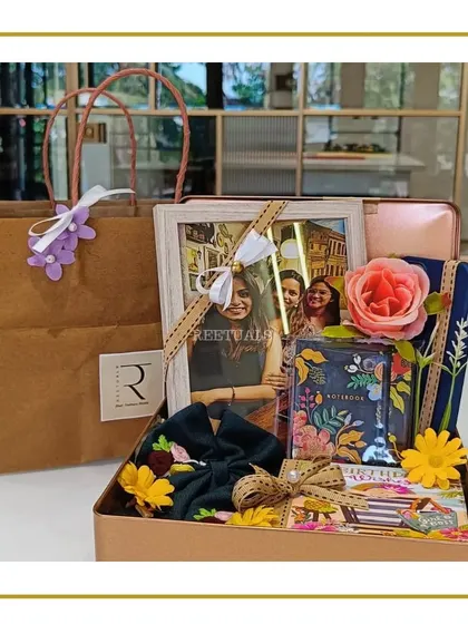The full 'Girl Boss' birthday hamper, complete with a matching paper bag, ready for gifting.