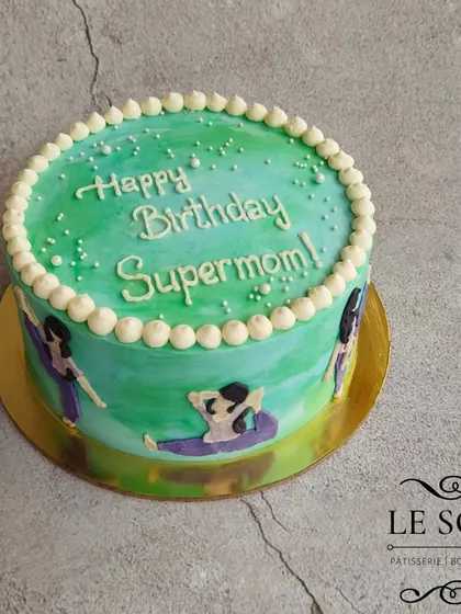 For a Supermom who loves yoga. This 1 kg Lemon Lavender cake is decorated with hand-painted yoga poses around the sides for a personal touch.