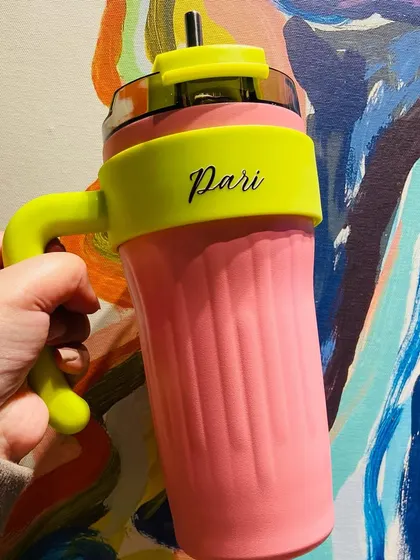 This personalised tumbler is perfect for the doll trend enthusiast. The bright pink and neon yellow combination is super trendy and fun.