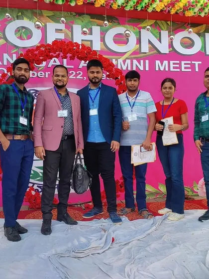 A group photo at the National Annual Alumni Meet. My background and connections are a part of the value I bring, connecting my clients to a broad and resourceful network.