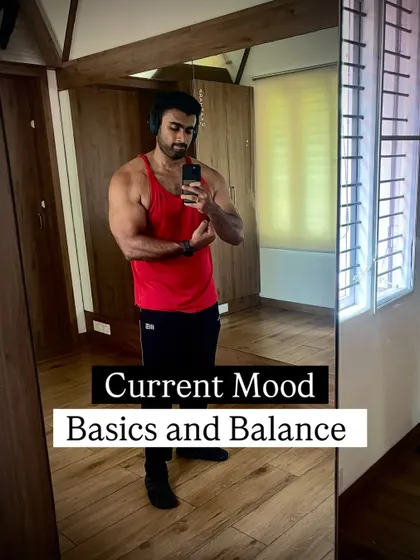 A mirror selfie capturing my current mood: basics and balance. This reflects my core philosophy in both fitness and life.