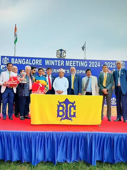 The Governor's Trophy presentation with Hon'ble Governor of Karnataka, Shri. Thaawar Chand Gehlot.