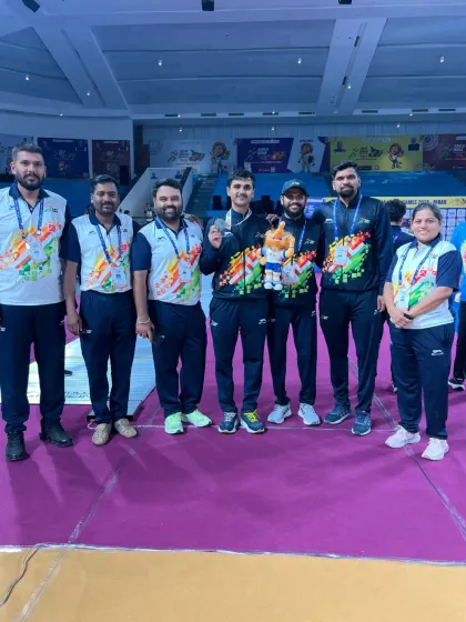 Our silver medalist Rohan Shaha surrounded by the coaching staff at the Khelo India Youth Games. This victory is a result of a strong support system and dedicated training.