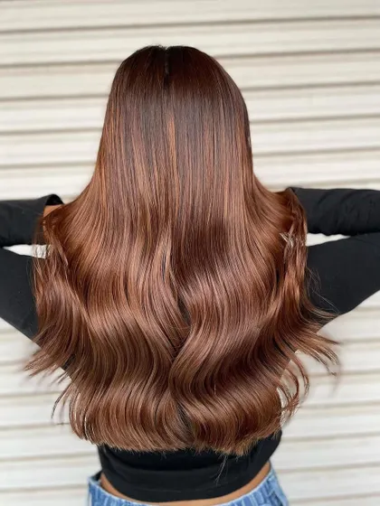 The back view of the Peanut Brown hair color, showcasing the seamless blend and incredible shine achieved with the right Wella formula.