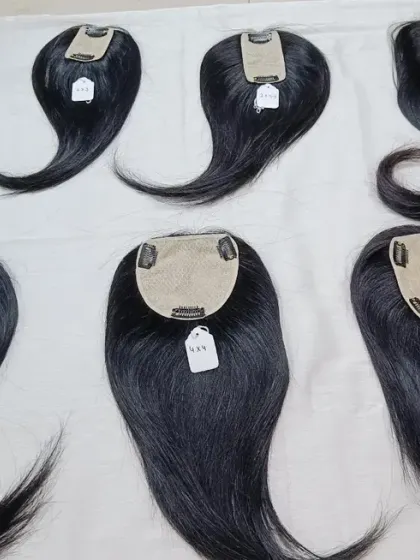 Here you can see the variety of toppers available, from smaller pieces for minimal coverage to larger ones for more volume.
