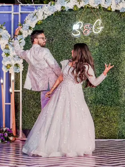 This couple is having so much fun with their dance. My main aim is to make sure you enjoy every second of your performance.
