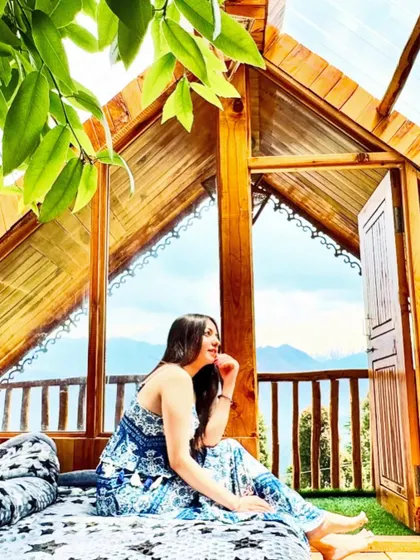 A picture-perfect moment from the treehouse in Bahu. This photo captures the serene, rejuvenating vibe of the place, showing my followers a peaceful escape from the city hustle.
