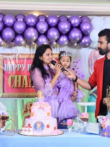 A special moment as the birthday girl speaks to the guests.