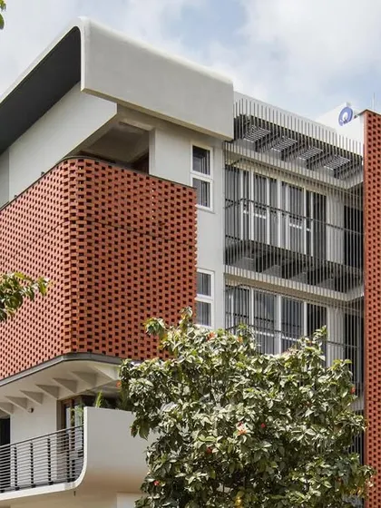 A duplicate image of the completed 'House Belaku' facade.
