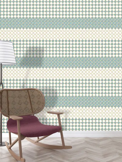 A geometric stripe pattern combining different textures and colors. This design offers a modern and playful alternative to traditional stripes, adding visual interest to the wall.
