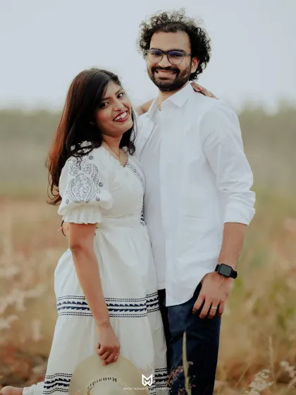 A lovely portrait of Ankita and Rajat. Her holding the hat adds a nice detail to this simple and sweet photo from their outdoor pre-wedding session.