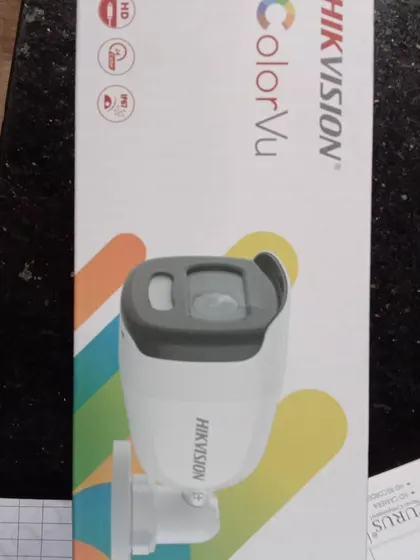 The box for a Hikvision ColorVu bullet camera.