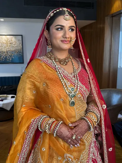 Another view of the complete traditional look. She looks like a princess, confident and glowing.