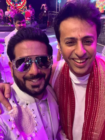 A quick selfie with the man himself, Salim Merchant, during the Rangraas Navratri event. It's an honor to work alongside such musical geniuses.